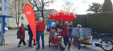 Bürgermeister Harald Zipfel unterwegs