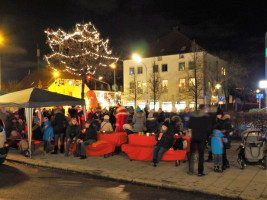 Der Nikolaus am Marktplatz