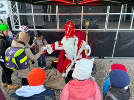 Der Nikolaus am Ratschplatz