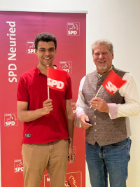 Harald Zipfel mit Kevin Meyer, dem Juso-Vorsitzenden von München-Land