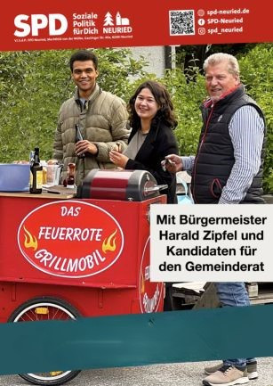 Das feuerrote Grillmobil mit Bürgermeister Harald Zipfel und Kandidaten für den Gemeinderat